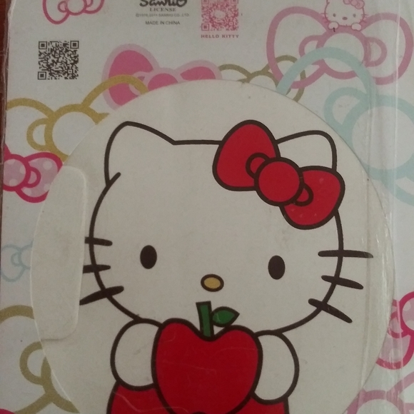 3 hello kitty ipad 2 cases - Picture 2 of 6